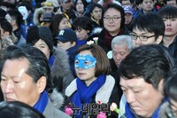 [포토] 가면쓰고 2차 민중총궐기 찾은 은수미