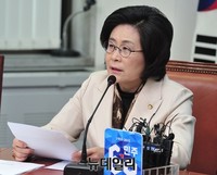 [포토] 모두발언 하는 유승희 최고위원