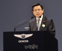 [포토] 제네시스 출시 축사하는 황교안 총리