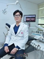 [포토] 오늘안치과 강정호 대표원장