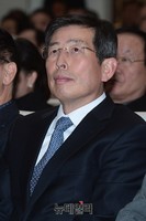 [포토] 안양옥 출판기념회 참석한 우종범 EBS사장