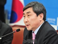 [포토] 발언하는 이종걸 원내대표