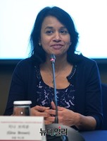 [포토] 영국 로얄마스덴 '지나 브라운' 교수