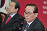 [포토] 발언 하는 서청원 최고위원