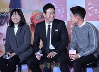 [포토] 영화'순정' 대화나누는 박용우-도경수