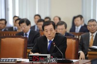 [포토] 답변하는 한민구 장관