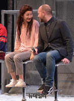 [포토] 연출과 대화나누는 배우 박소담