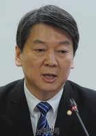 [포토] 발언하는 안철수 인재영입위원장