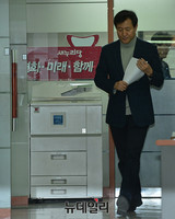 [포토] 출마기자회견 입장하는 오세훈 예비후보