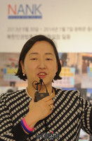 [포토] '북한인권법 제정을 위한 사진전' 오픈한 인지연 대표