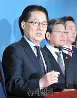 [포토] 박지원 전 원내대표 더불어민주당 탈당