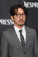 [포토] 전시 오픈한 '만능 예술인' 하정우