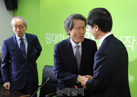 [포토] 국민의당 기조회의 참석한 천정배 의원