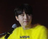 [포토] 가수 유승우 '소년에서 청년으로'
