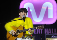 [포토] 달콤한 남자로 돌아온 가수 유승우