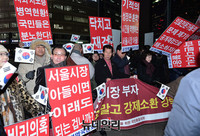 [포토] 병국총, 서울시청사 돌며 