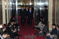 [포토] 정의화 의장 면담 향하는 더민주 원내지도부