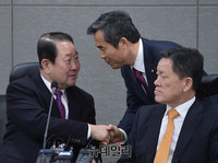 [포토] 악수하는 박주선-김승남