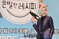 [포토] 모델 포스 뿜는 방송인 김새롬