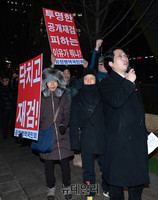 [포토] 시청돌며 병역비리 의혹 해소 요구하는 최대집 공동대표