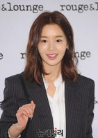 [포토] 명동에 등장한 배우 남규리