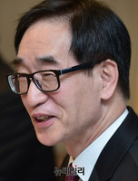 [포토] 한국교총 찾은 이준식 교육부 장관