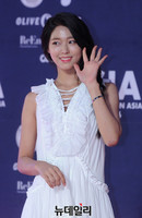 [포토] AOA 설현 '깜찍한 손인사'