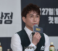 [포토] 뱀파이어탐정서 이준과 호흡맞추는 배우 오정세