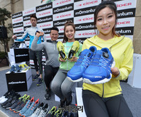 [포토] 아이더, 가벼운 스포츠웨어 '모멘텀' 라인 런칭