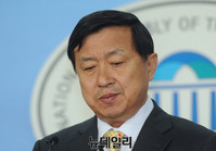 [포토] 더민주 탈당 신기남, 원외 민주당 입당