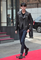 [포토] 블랙재킷 입은 모델 주우재