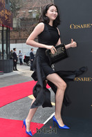 [포토] 장윤주, 봄바람에 치맛자락 나풀나풀