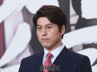 [포토] 류수영, 카리스마 넘치는 검사 변신