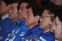 [포토] 공천장 수여식 참석한 진영 의원