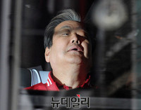 [포토] 유세 강행군, 피곤한 김무성