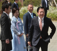 [포토] 현대차-애경 결혼식 참석한 송재훈 전 삼성서울병원장