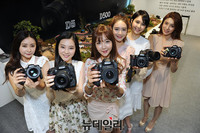 [포토] 니콘, 신제품 DSLR '한자리에 모였다'