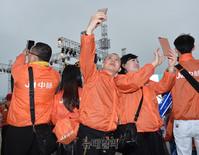 [포토] 유커 4000명 한강서 삼계탕 파티..9일 2차 만찬