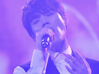 [영상] 홀로 선 인피니트 남우현, 신곡 '그사람' 라이브