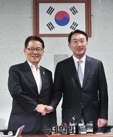 [포토] 청와대 현기환 정무수석 만난 박지원 원내대표
