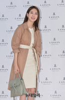 [포토] 백화점에 등장한 배우 이요원