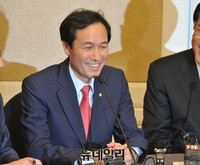 [포토] 모두발언 하는 더불어민주당 우상호 원내대표