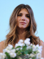 [포토] 니콜레타 로마노프 '꽃보다 아름다운 미모'