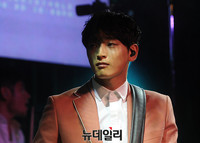 [포토] 홀로서기 한 2AM 정진운