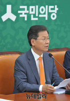 [포토] 국민의당 최고위원회의 발언하는 천장배 대표