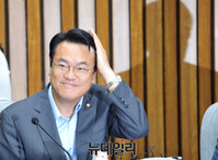 [포토] 모두발언 하는 새누리당 정진석 원내대표