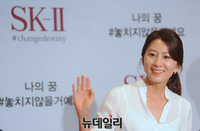 [포토] 김희애 '완벽한 동안미모'