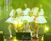 [포토] 여자친구 첫 정규앨범 LOL로 컴백