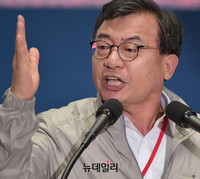 [포토] 새누리당 전당대회,정견발표하는 이정현 후보