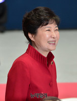 [포토] 새누리당 전당대회 참석한 박근혜 대통령